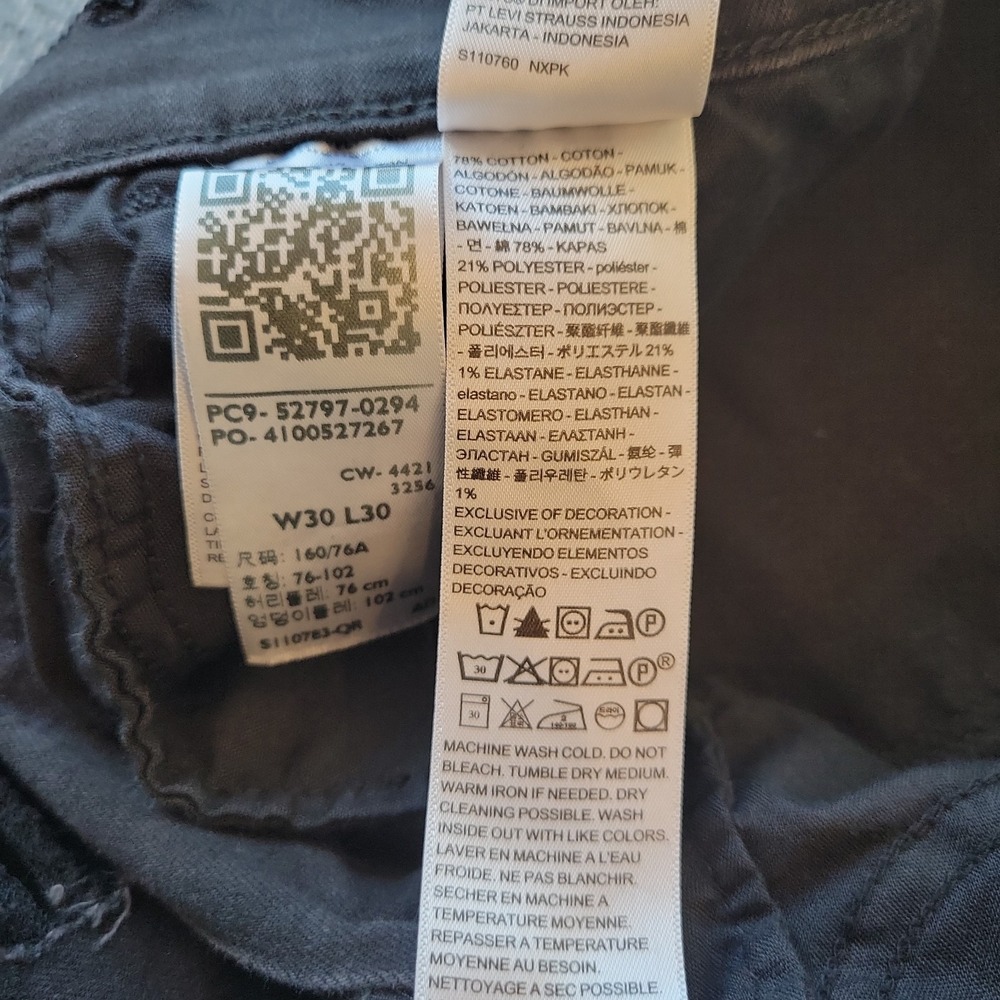 Levi's 720 Jeans Womens 30 High Rise Super Skinny Black Distressed Stretch Denim - Picture 4 of 8